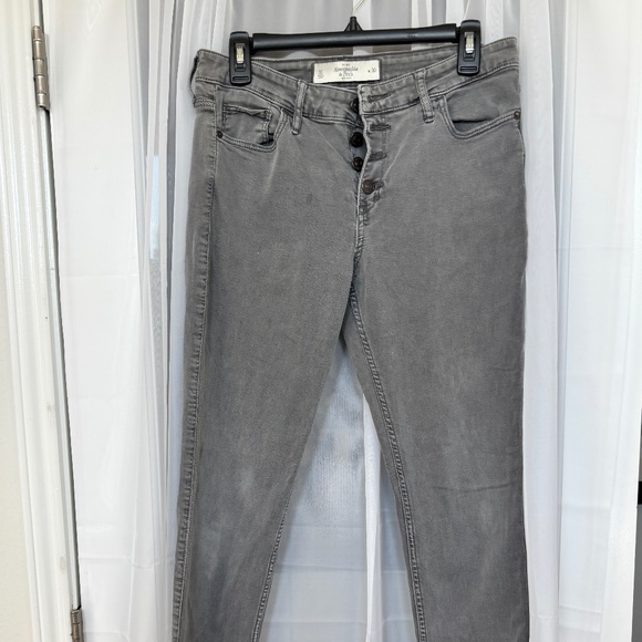 Abercrombie & Fitch - Ladies Gray Jeans - Picture 1 of 4